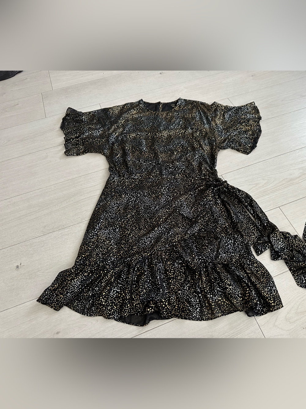 NWOT AFRM mini ruffle star dress- silver gold